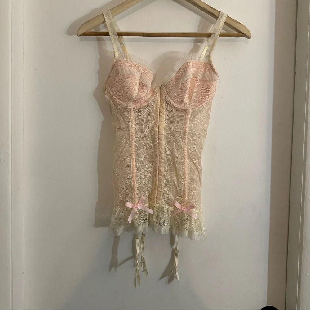 Victoria’s Secret | Corset Slip